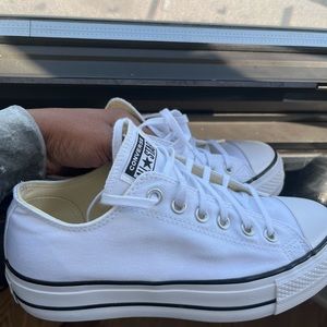 Chuck Taylor All Star Platform Sneaker Women Size 8